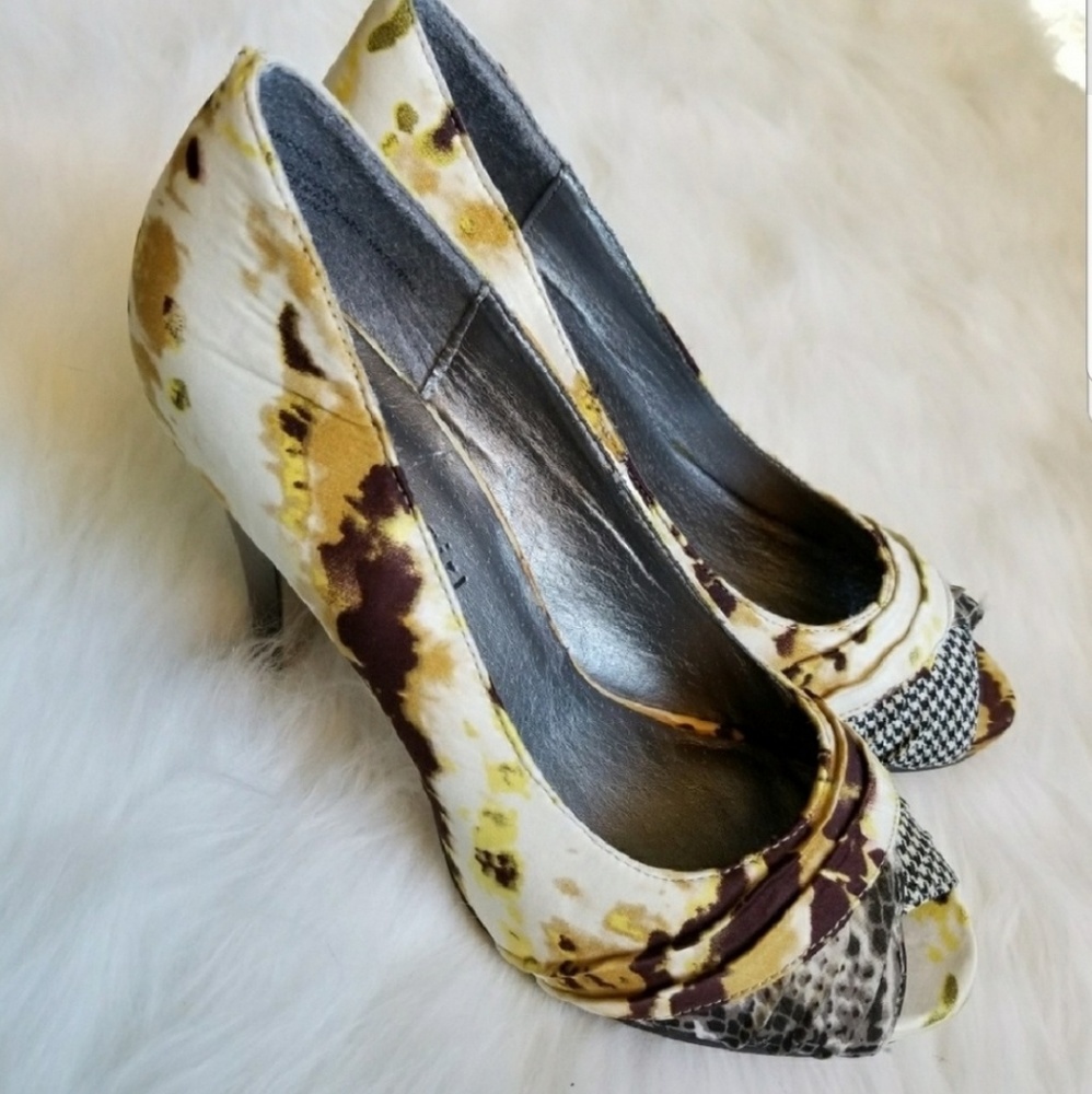 Madden Girl | Peep Toe Heels